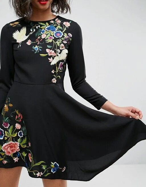 Платья с вышивкой фото Discover Fashion Online Idées de mode, Mini robe, Vêtements tendance