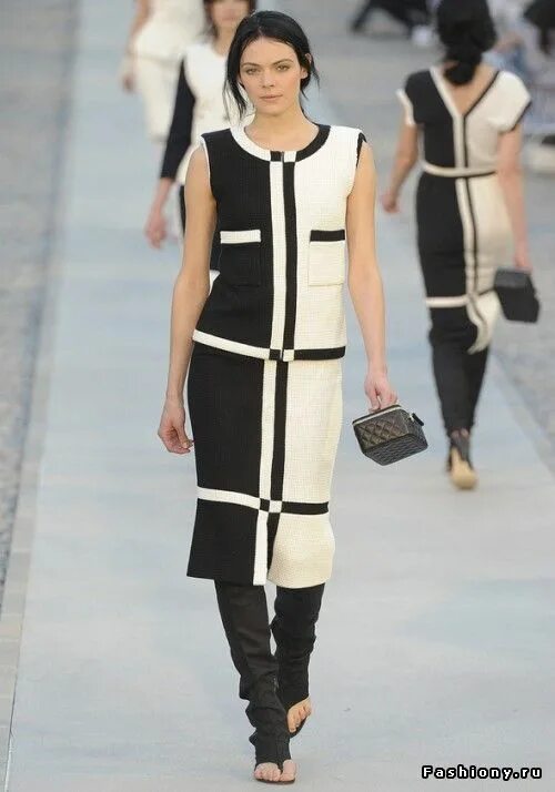 Платья шанель фото Круизная коллекция Chanel весна-лето 2012 / шанель каталог Fashion, Chanel resor