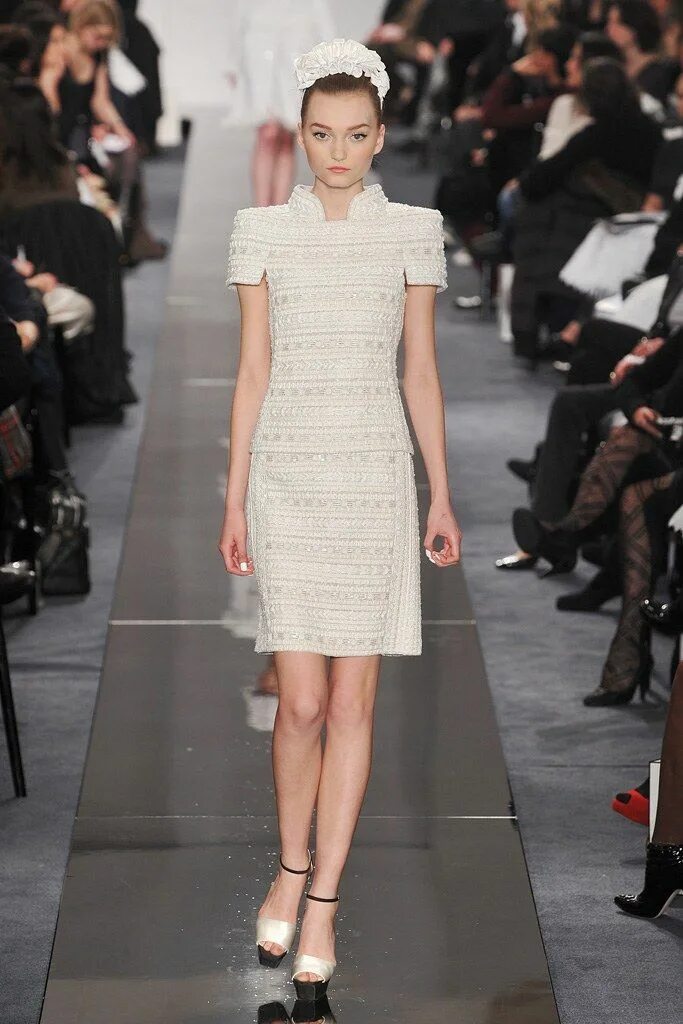 Платья шанель фото Chanel Spring 2009 Couture Fashion Show in 2019 Dress 6 Couture fashion, Chanel 