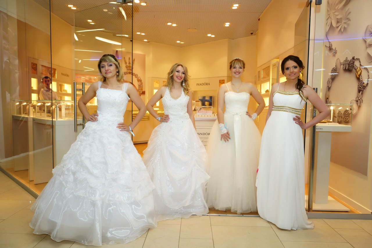 Платья смоленск каталог фото Свадебные платья в смоленске - 89 фото