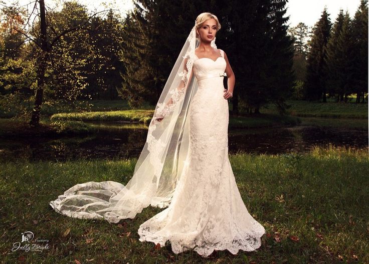 Платья свадебные фото цена москва Пин от пользователя K S E N I A на доске ❤ like Свадебные платья, Платье на свад