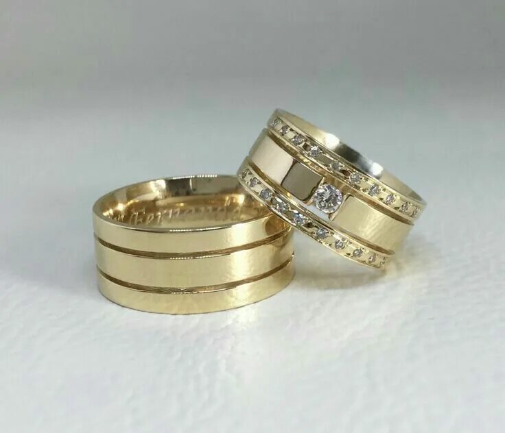 Платья свадебные кольца фото Pin de Bron em Jewellery ⤵ AMAZING! Alianças, Aliança quadrada, Noivado