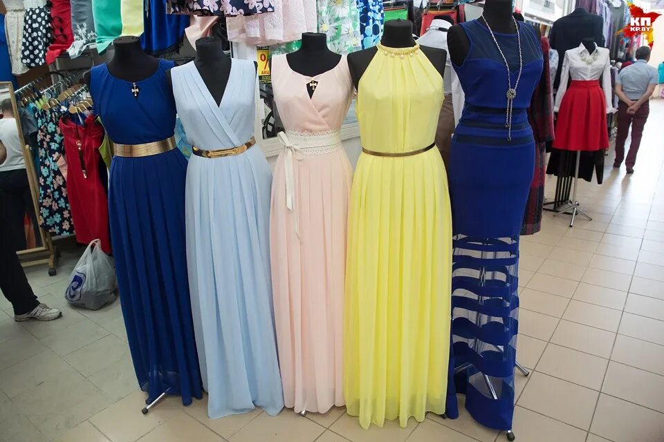 Платья цены фото рязань Одеться на выпускной за миллион! - KP.RU