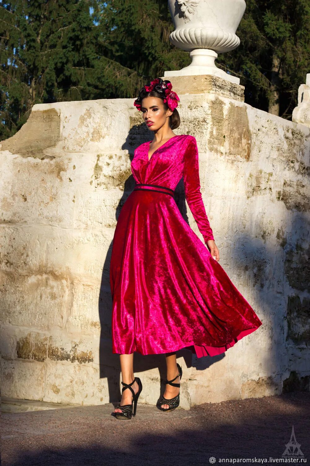 Платья цвета фуксии фото Платье "Олимпия Фуксия" + пояс в подарок купить в интернет-магазине Ярмарка Маст