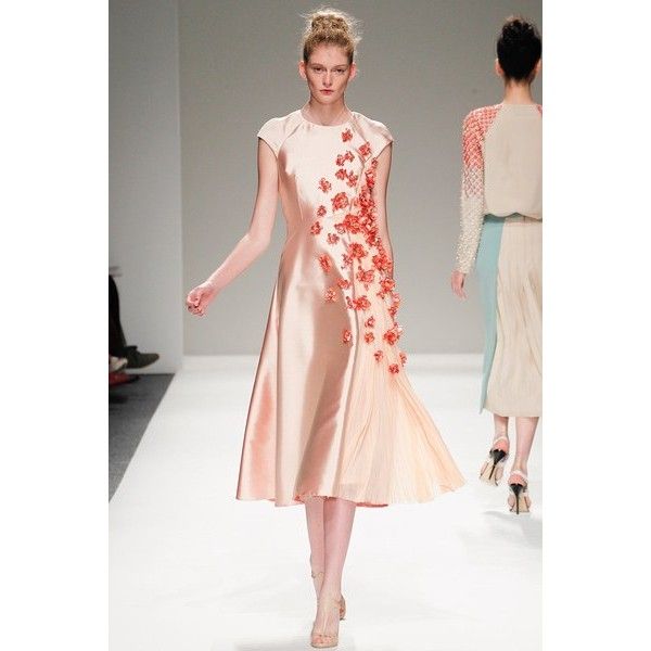 Платья тенденции фото rainbow adlı kullanıcının Polyvore panosundaki Pin