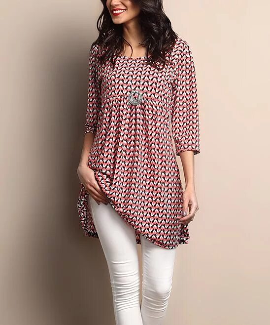 Платья туника фото Smooth stretch-enhanced fabric cascades from the shoulder in a graceful wave, fl