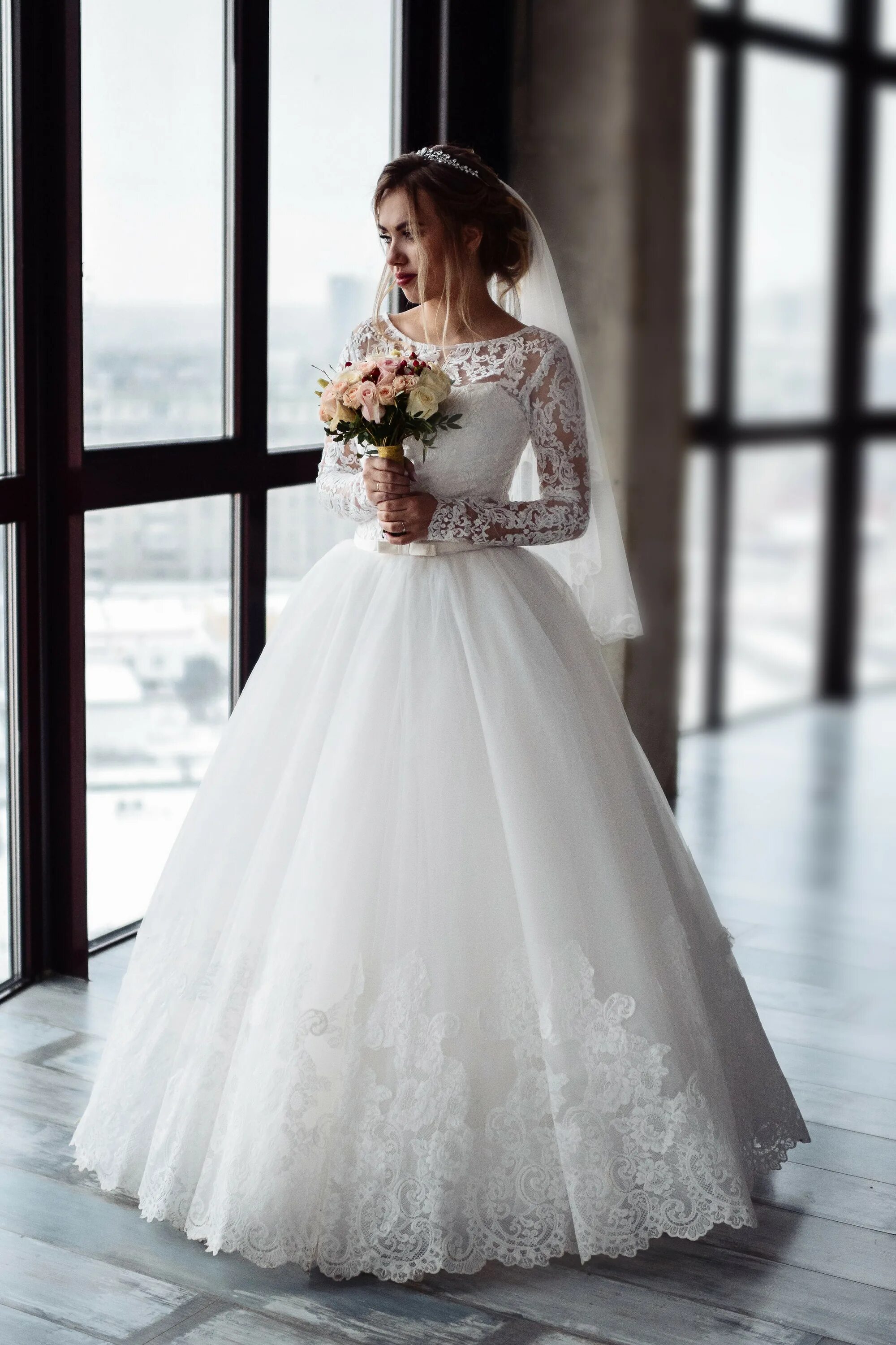 Платья в челябинске фото цены Страна невест, салон вечернего и свадебного платья в Челябинске - отзыв и оценка