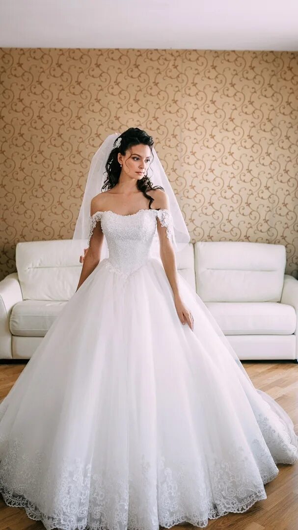 Платья в иркутске фото и цены Свадебные платья в иркутске - 93 фото