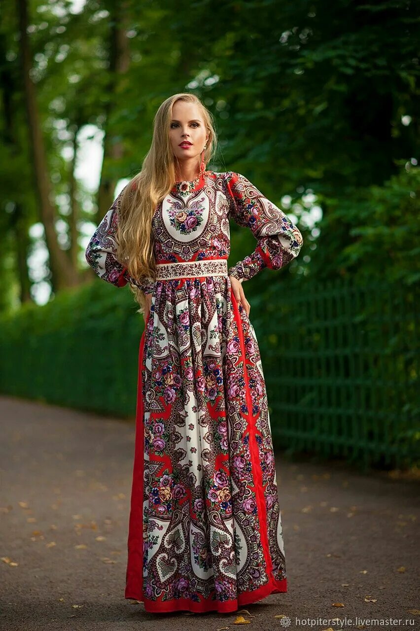 Платья в народном стиле фото Pin de Alupoaiei Teofana en Fashion Ropa, Chula