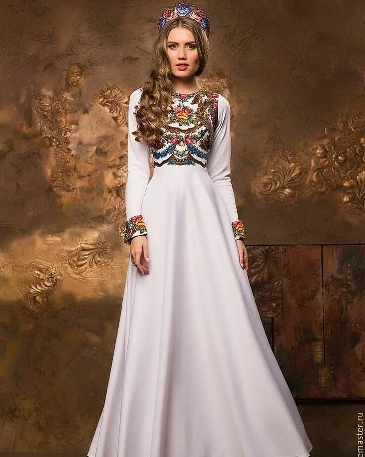 Платья в русском народном стиле фото Pin on Elegance, Modesty & Class ❤ Russian wedding dress, Russian fashion, Dress
