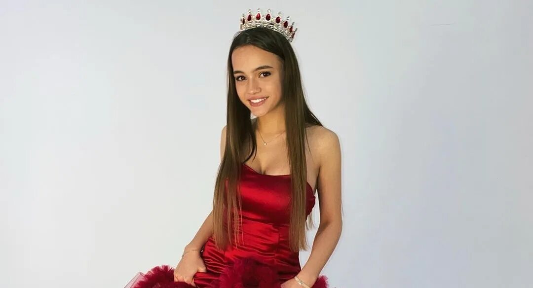 Платья вали карнавал фото Karna.val спела о влюблённости в новом бэнгере "Истерика" * ТНТ MUSIC - Здесь тв