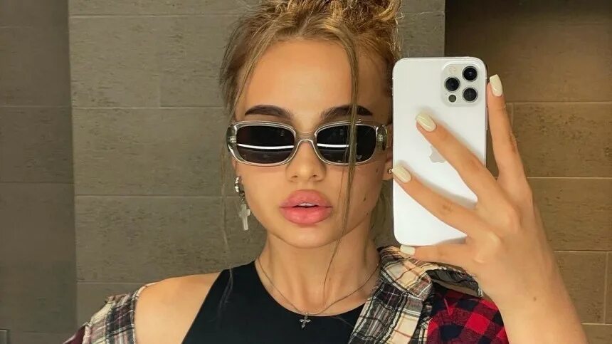 Платья вали карнавал фото За кого Валя Карнавал выходит замуж и как готовится к свадьбе