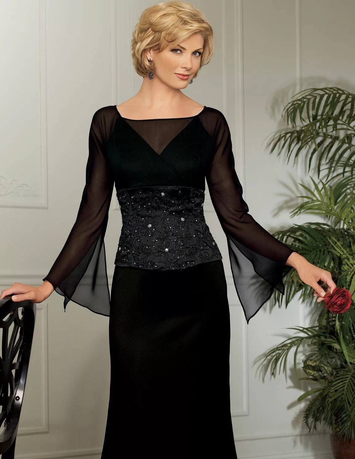 Платья вечерние на торжество фото Black Color Makes Alluring Mother of the Bride Dress Mother of the bride dresses