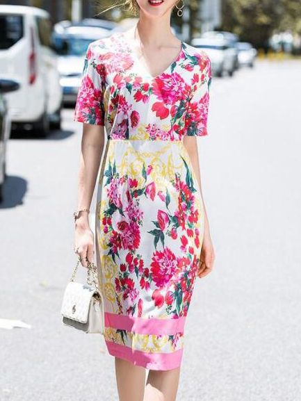 Платья весна фото V-Neck Floral Printed Bodycon Dress in 2019 Curly hair styles Dresses, Dress sil