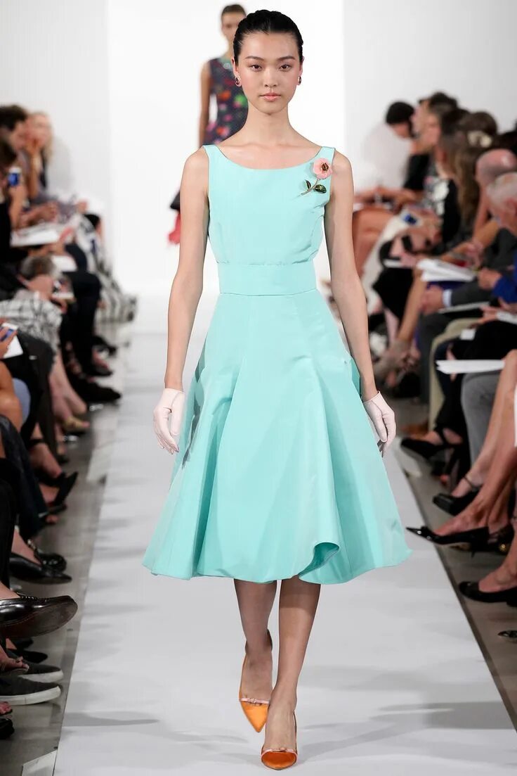 Платья весна фото Oscar de la Renta Spring 2014 Ready-to-Wear Fashion Show Fashion show, Fashion, 