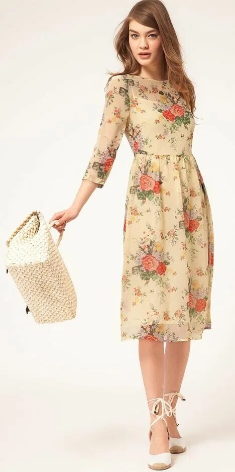 Платья весна фото ASOS Midi Dress with Rose Print Asos dress midi, Fashion clothes women, Fashion