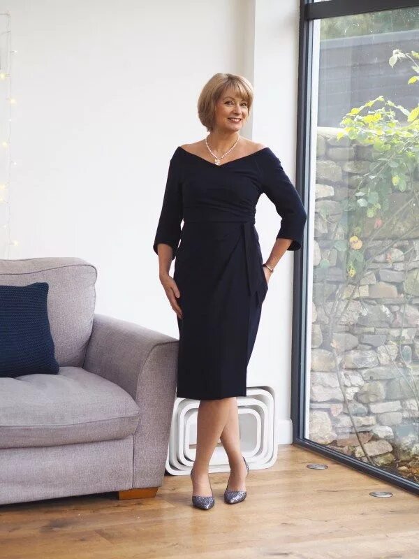 Платья взрослые фото Elegant dresses that are not just for Christmas Elegant dresses for women, Fashi