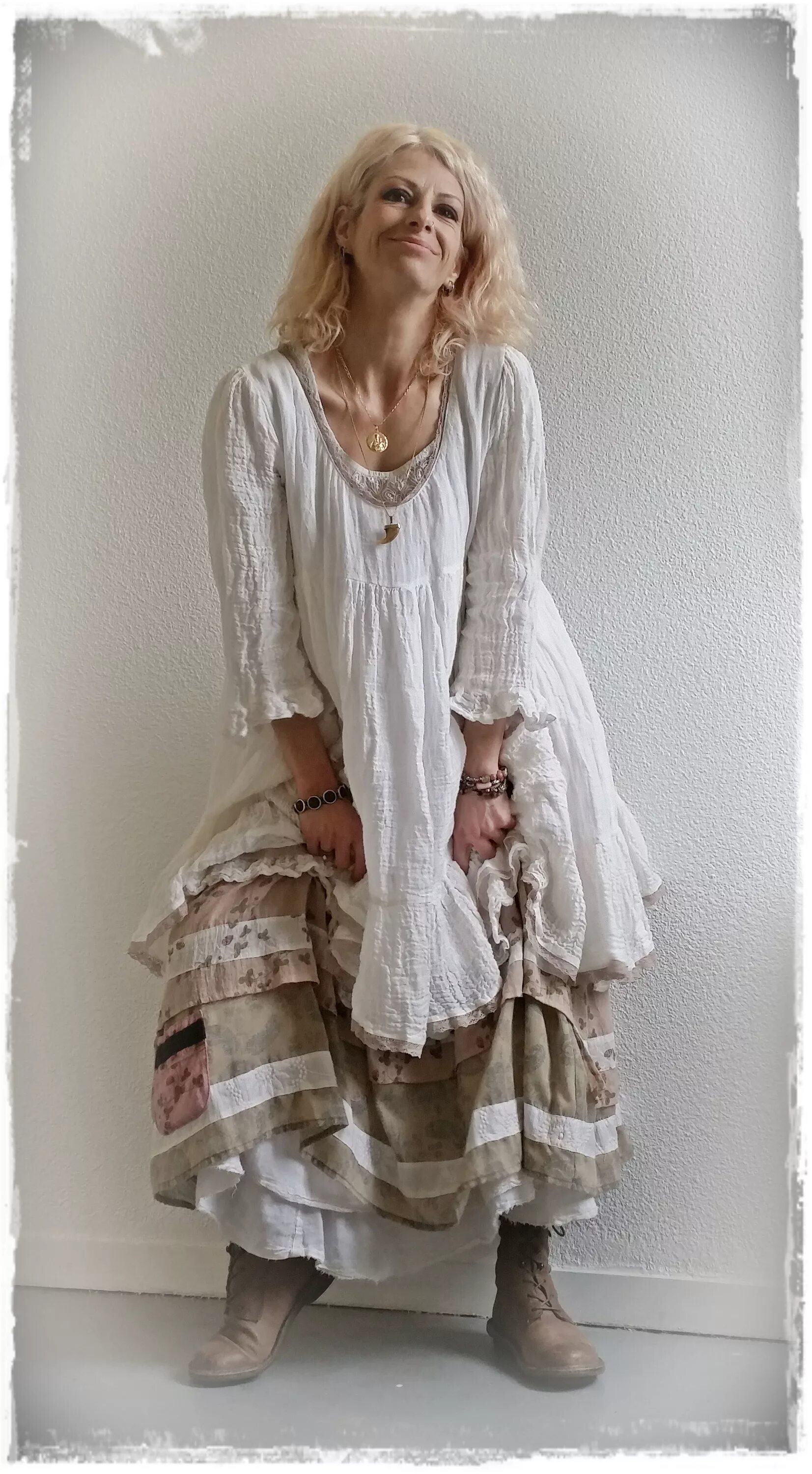 Платья женские стиль бохо купить Les Ours Robe -Tunique "Lola" - Jupe Ian Mosh - Trippen Concrete Shabby chic clo