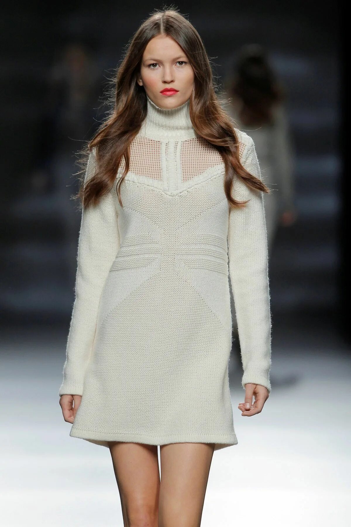 Платья зима фото Вязаное платье - машинная вязка. Moda, De moda, Tendencias