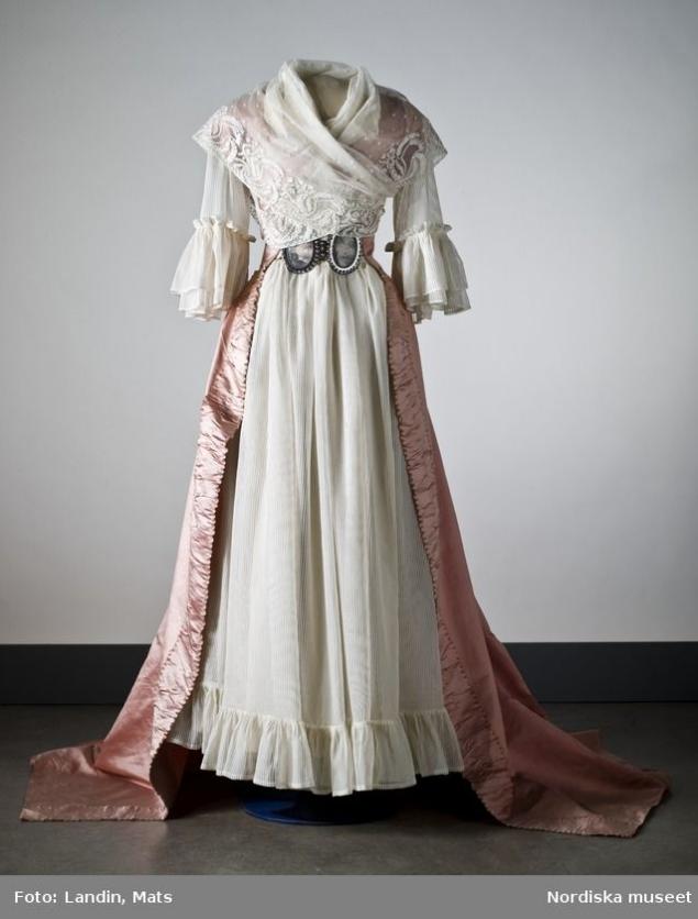 Платьях века фото россия Фишю - маленький скромный платочек: История рукоделия в журнале Ярмарки Мастеров