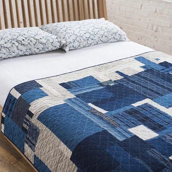 Плед из джинс фото Vintage Indigo Boro Patch Diamond Quilt/ Natural Linen Quilts, Indigo quilt, Rus
