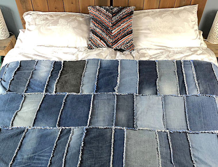 Плед из старых джинсов своими руками фото Потрошительница джинсов-14. Суровое мужское покрывало из старых джинсов ЛенГор_Р