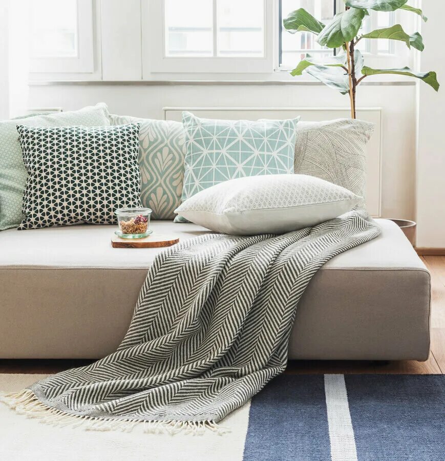 Пледы в интерьере фото Диваномания. Выбор дивана - Дизайн интерьеров