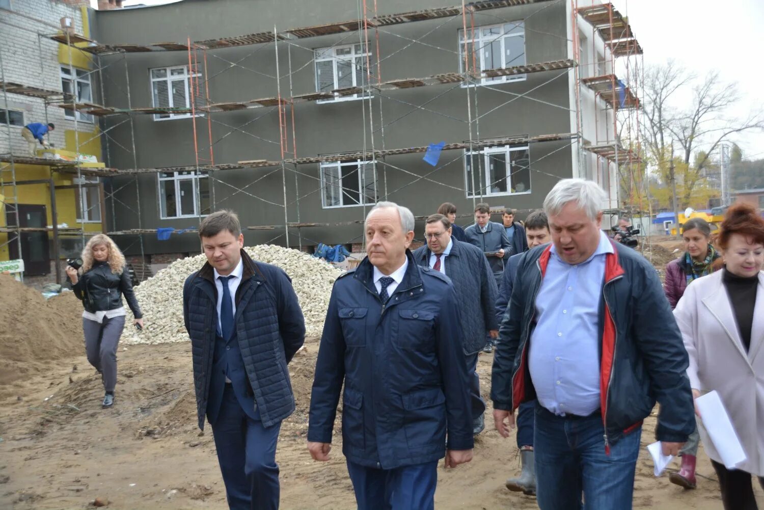 Плеханов энгельс фото Депутат в ответ на критику губернатора: "Я еще ни одного садика не завалил" - ИА