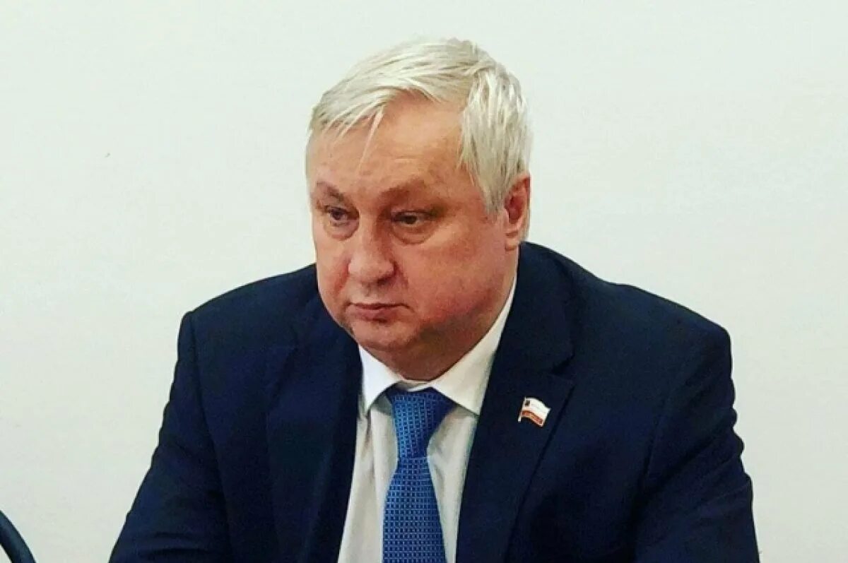 Плеханов энгельс фото Плеханов: Не снимаю с контроля ситуацию в Летном городке АиФ Саратов