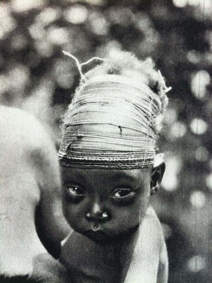 Племя мангбету удлинение черепа фото Archetipi ARTI delle MANI NERE a cura di Elio Revera Pagina 2