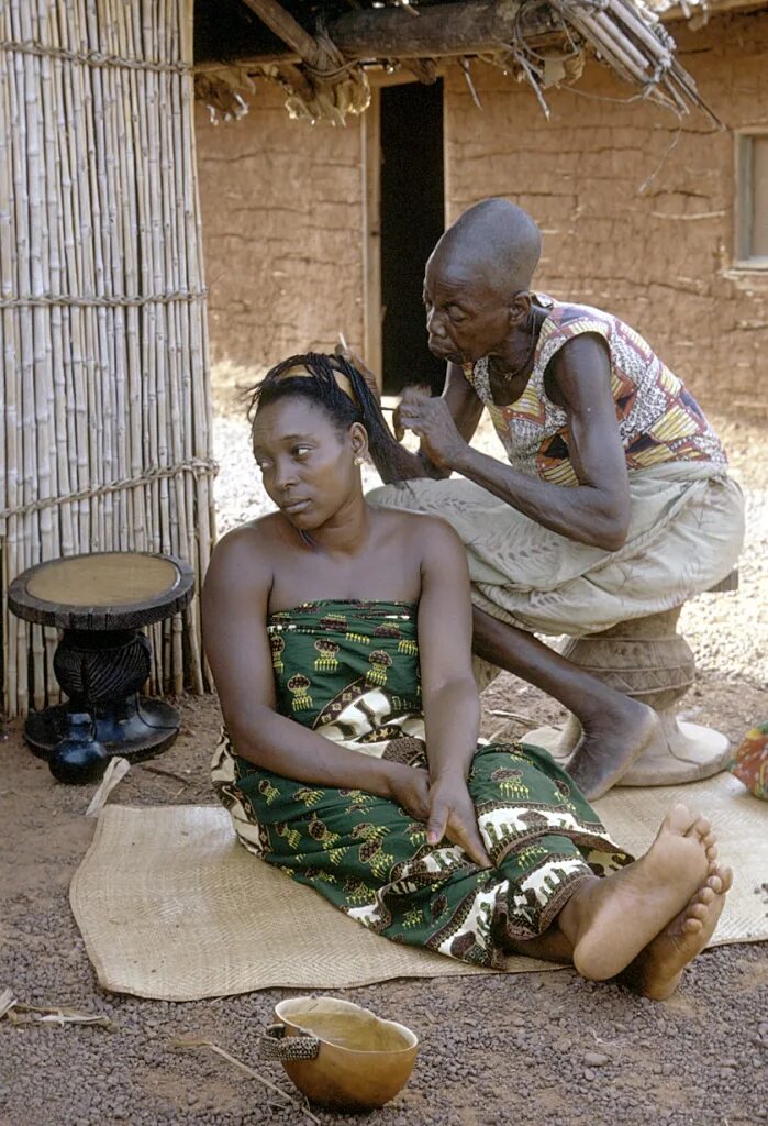 Племя мангбету удлинение черепа фото gal_Kon - "Глобус-тур" - уникальные, эксклюзивные туры и путешествия по миру.