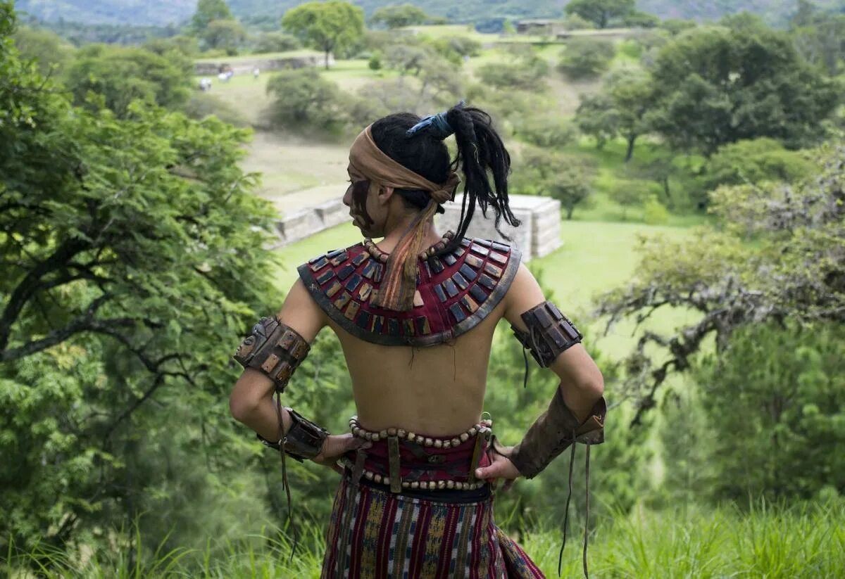 Племя майя фото Trophies made from human skulls hint at regional conflicts around the time of Ma