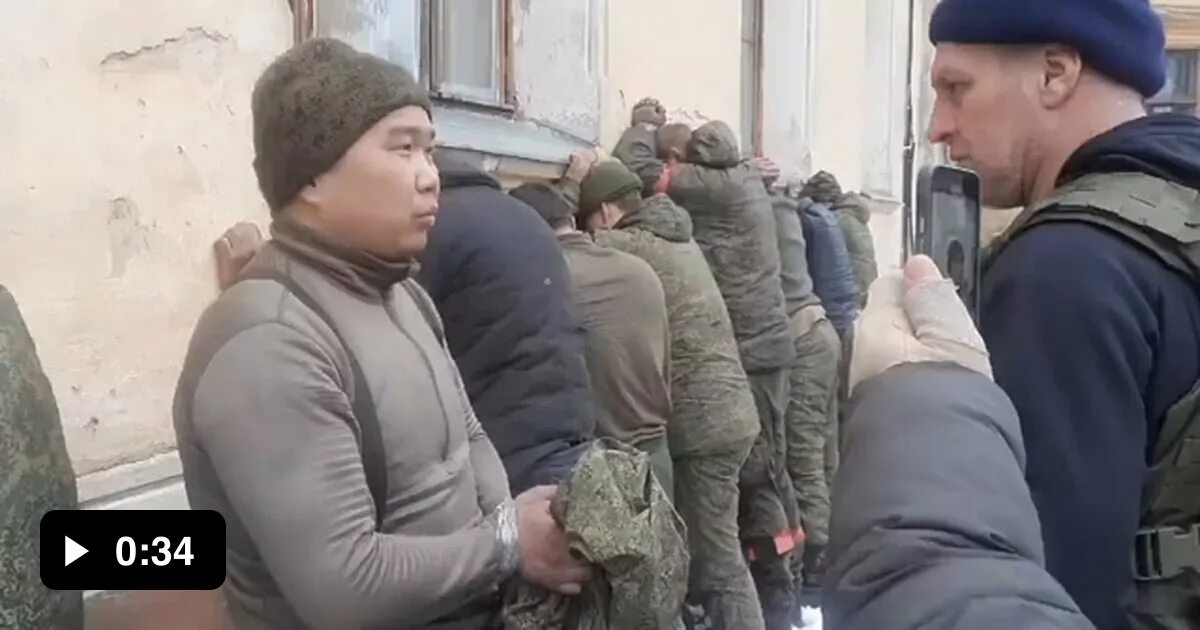 Пленные курск фото Surrendered Russian Army shows how diverse their army is - 9GAG