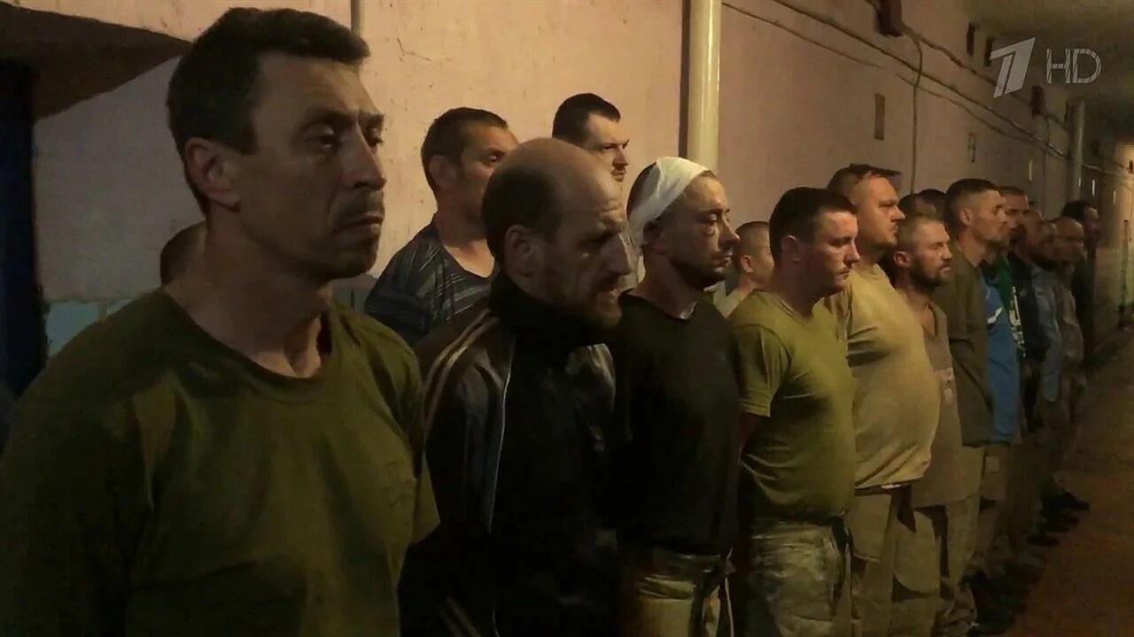 Пленные российские солдаты на украине фото Новости 20220625 выпуск - смотреть видео онлайн от "Первый канал" в хорошем каче