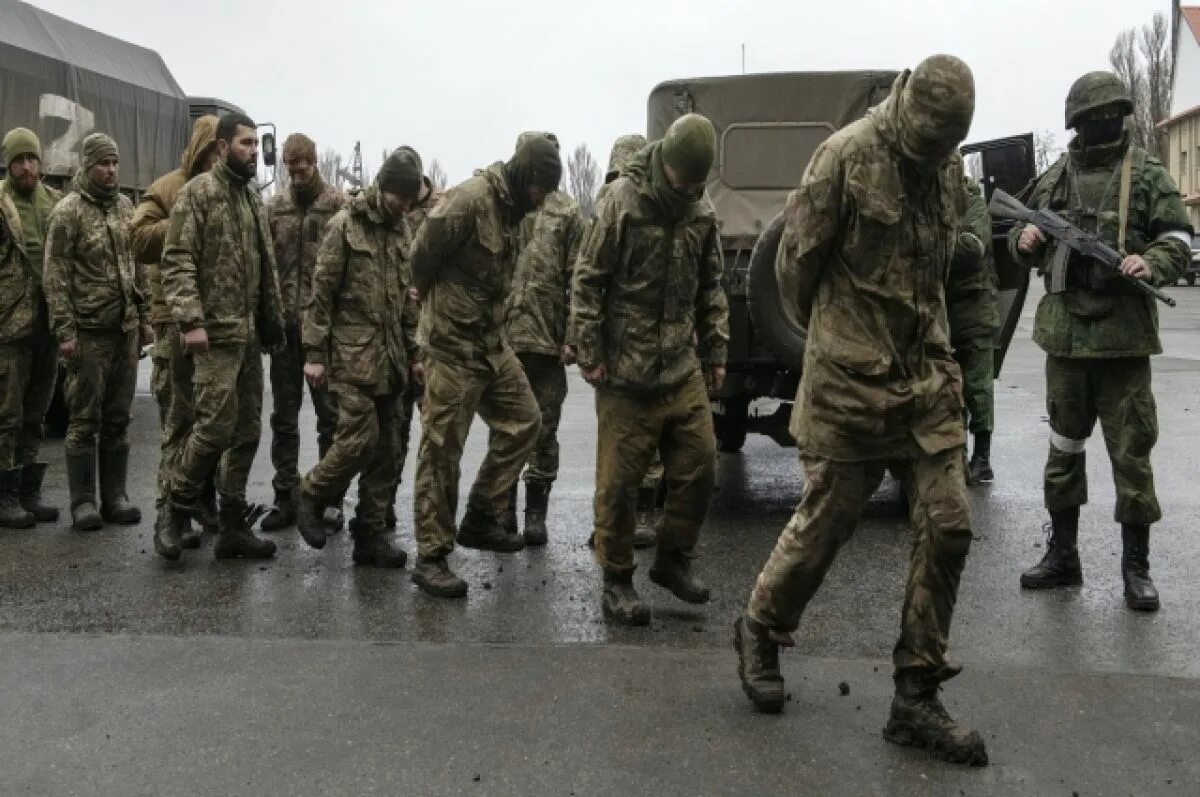 Пленные русские на украине сегодня фото Российские военные на Украине взяли в плен контрактника из Марокко Аргументы и Ф
