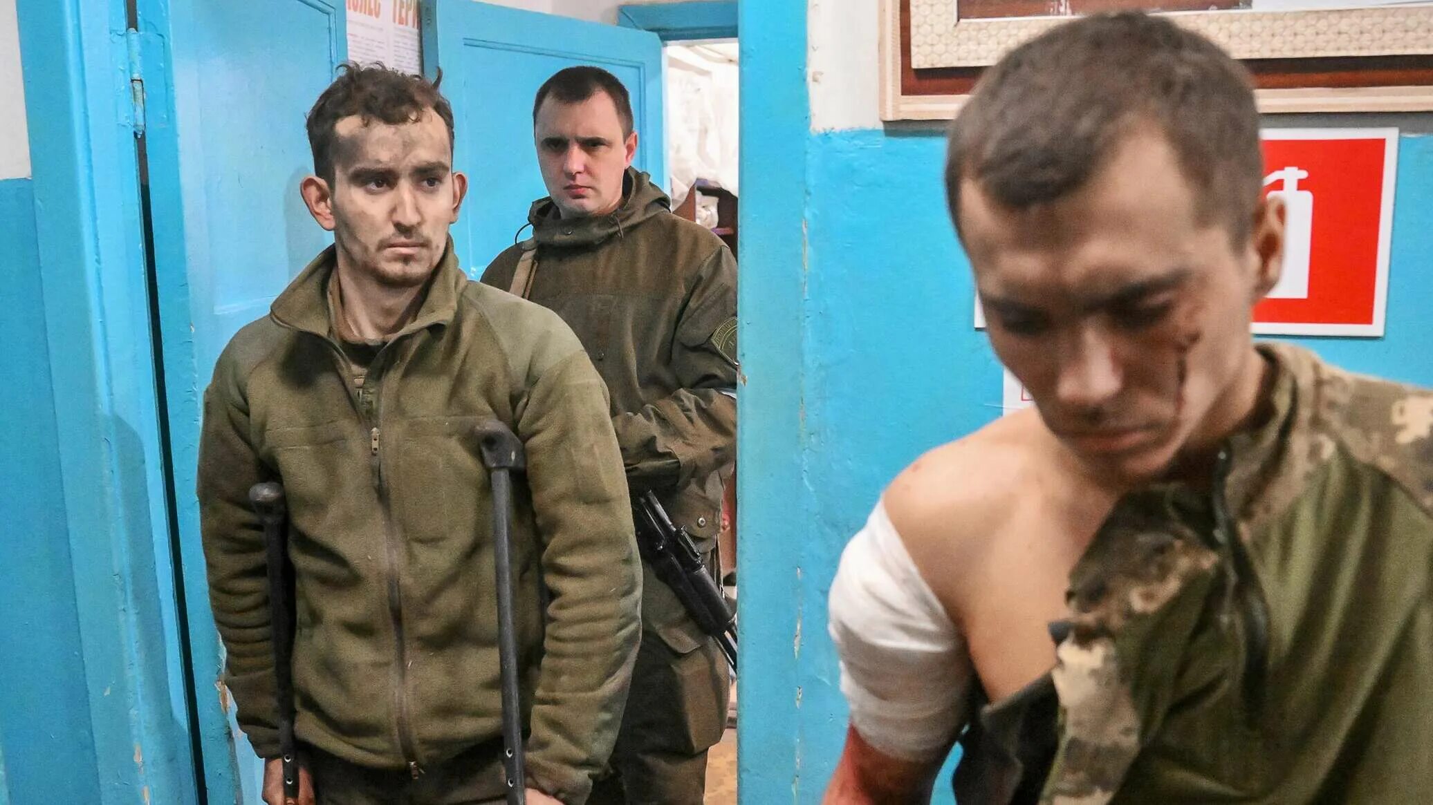 Пленные русские на украине сегодня фото Цифры несопоставимы: глава ДНР о числе пленных у России и Украины - РИА Новости 