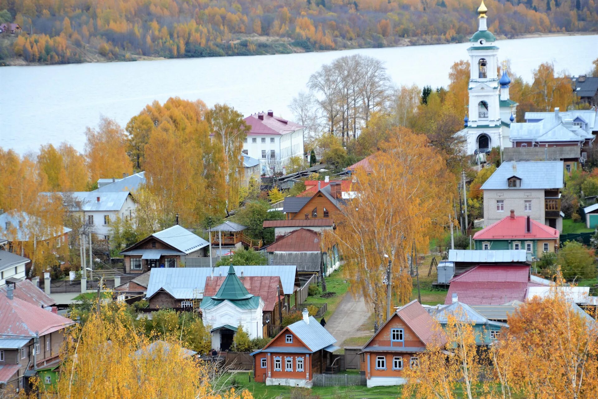 Плес фото города Золотая осень Левитана в Плёсе. - DRIVE2