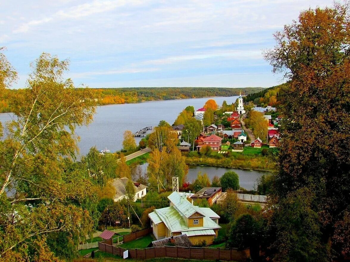 Плес на реке фото Фото Вид на Плёс и устье реки Шохонки. на фотохостинге Fotoload
