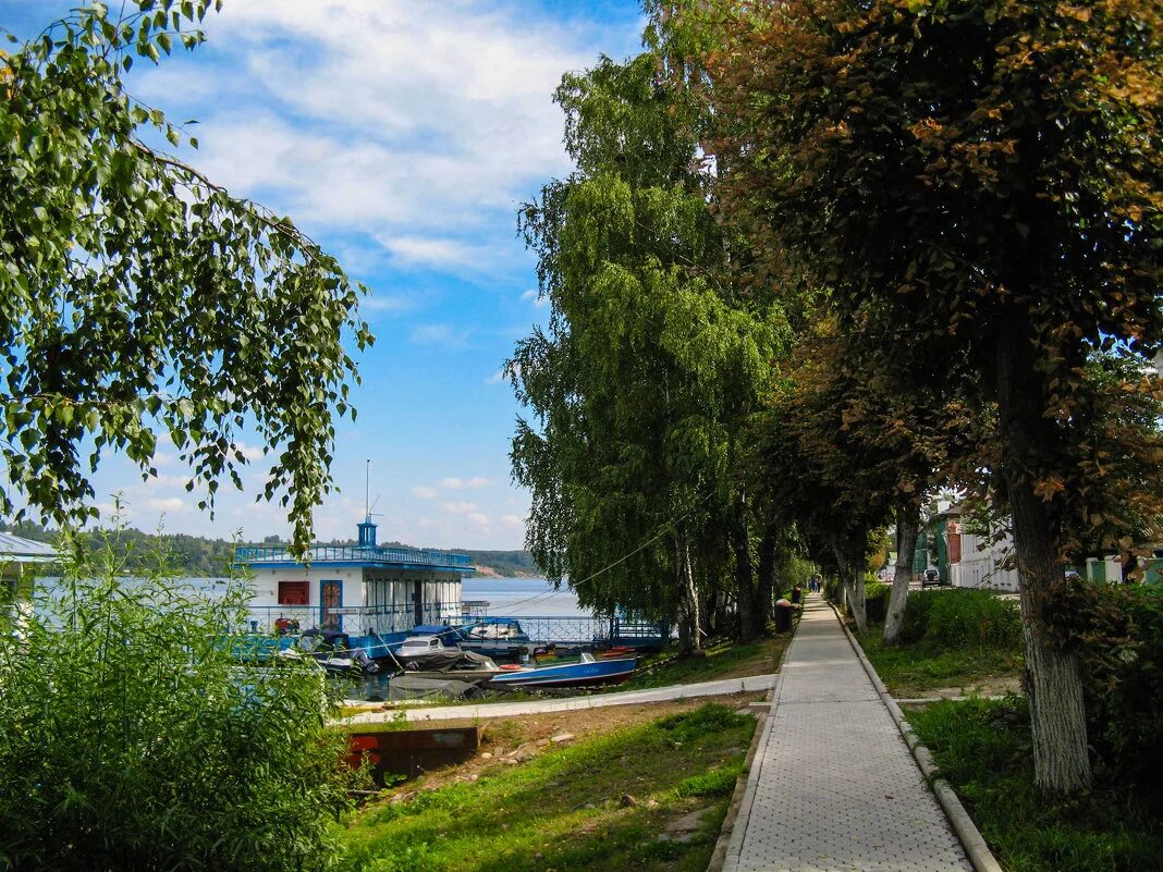 Плес набережная фото г.Плёс. Набережная Волги. :: Владимир Безбородов - Социальная сеть ФотоКто