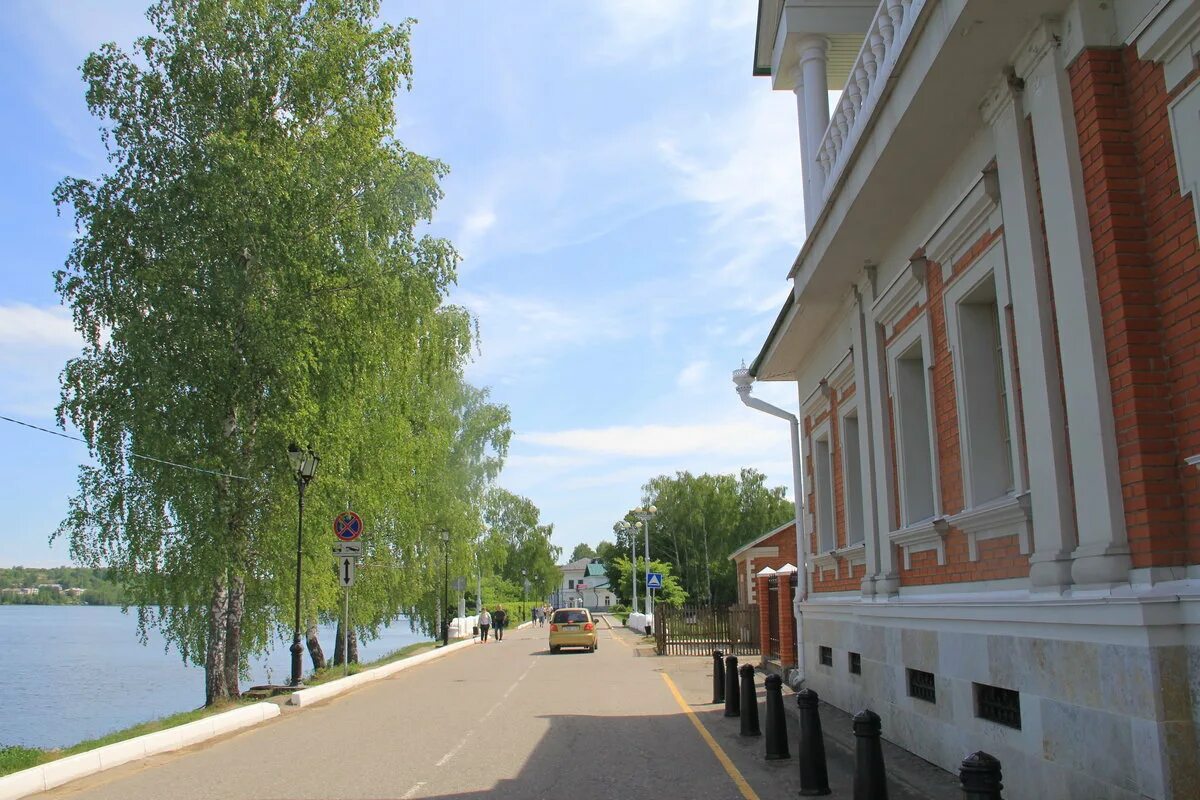 Плес набережная фото Плёсская набережная, памятник И. И. Левитану, Памятник кошке, Скульптура, пляж, 