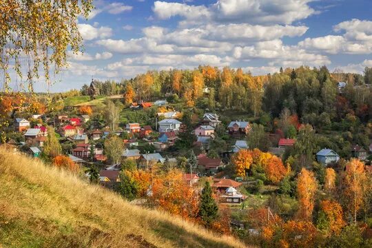 Плес осенью фото Колокольня На Волге Изображения: просматривайте стоковые фотографии, векторные и