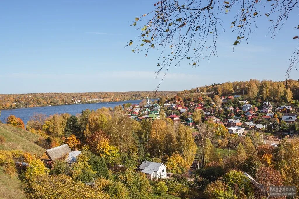 Плес осенью фото Золотая осень в Плёсе Блогеры наоборот