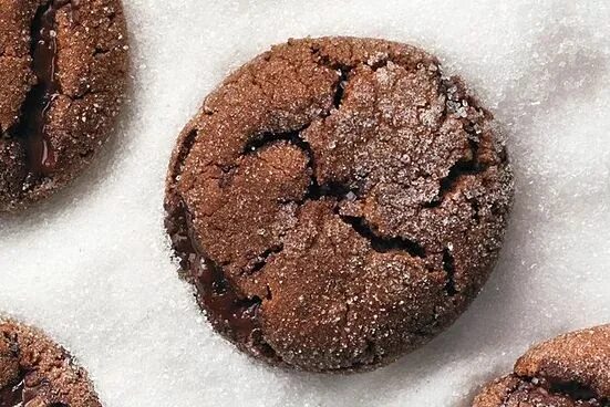 Плесень на шоколаде фото Chewy Chocolate-Gingerbread Cookies Recipe Chocolate gingerbread cookies, Ginger