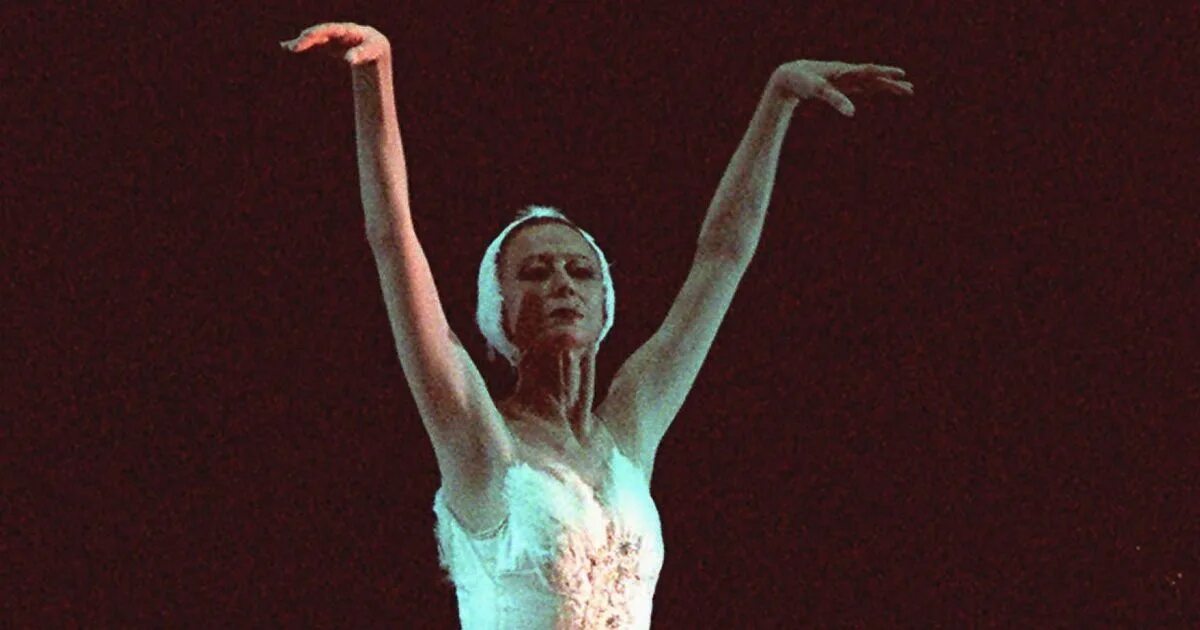 Плесецкая майя плисецкая фото Review: Lest We Forget, English National Ballet 'Devastating, Unforgettable' Huf