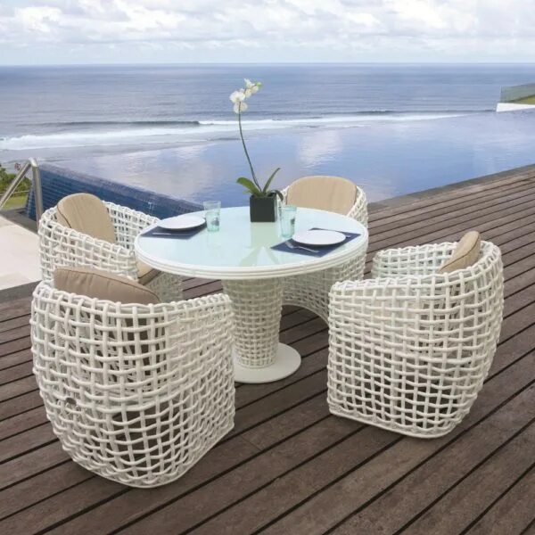 Плетеная мебель фото Плетеная мебель Dynasty white Dining Set 4 / Sky Line / Испания Rotang-Furniture
