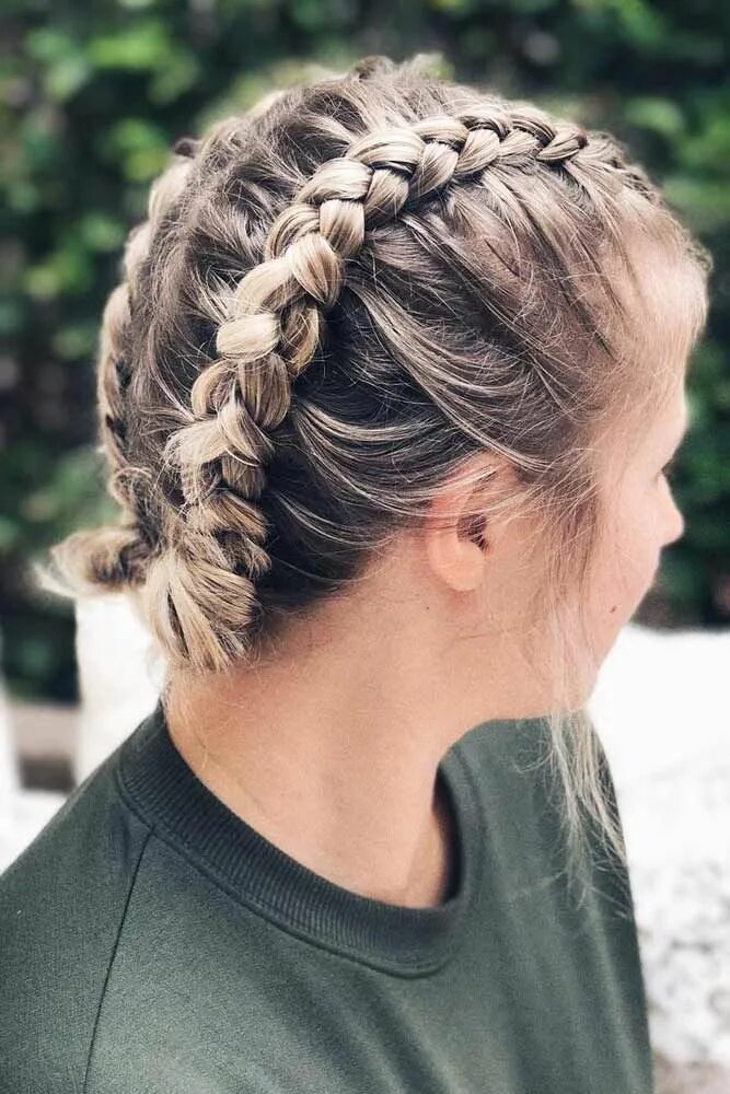 Плетение коротких волос фото Cute Easy Hairstyles For Short Hair To Try This Season Short hair trends, Long h