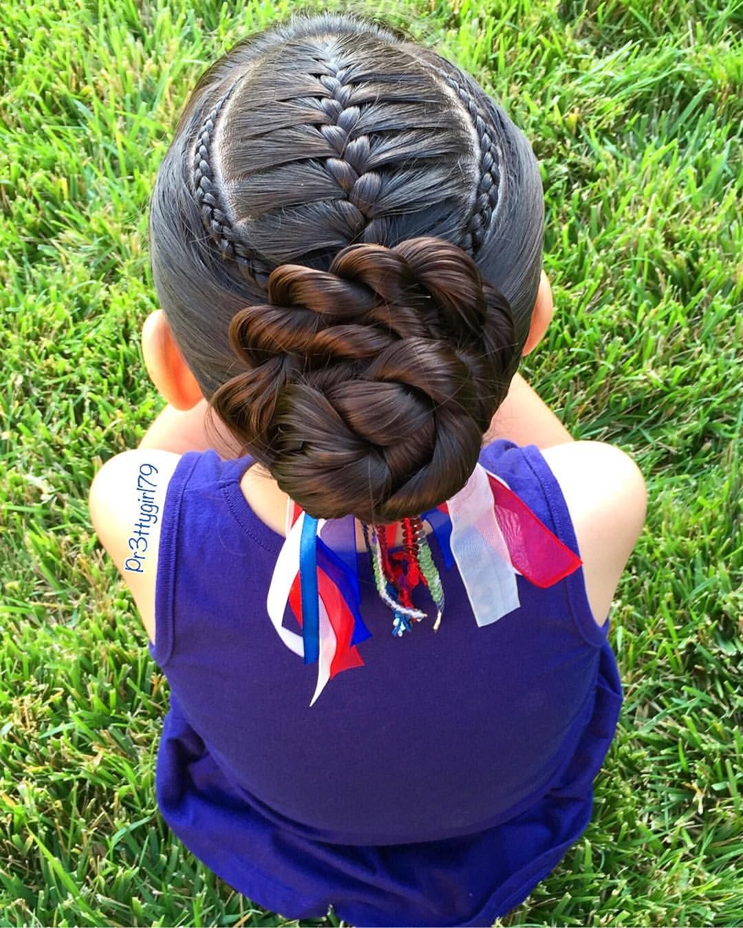 Плетение кос прически для девочки Pin on Trenzas