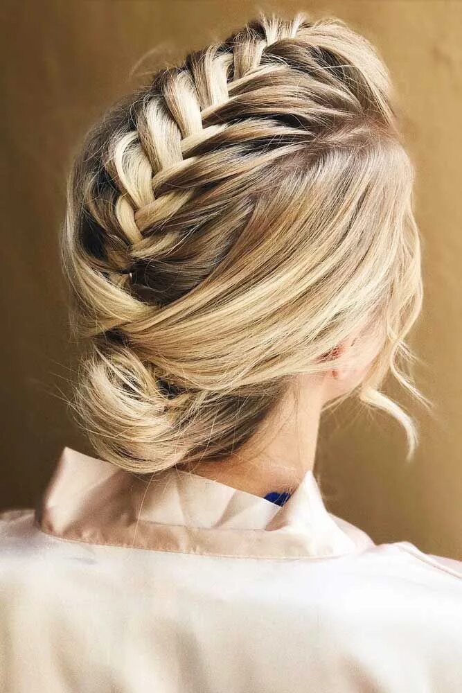 Плетение косичек на средние волосы фото Pin on Short Hair Styles