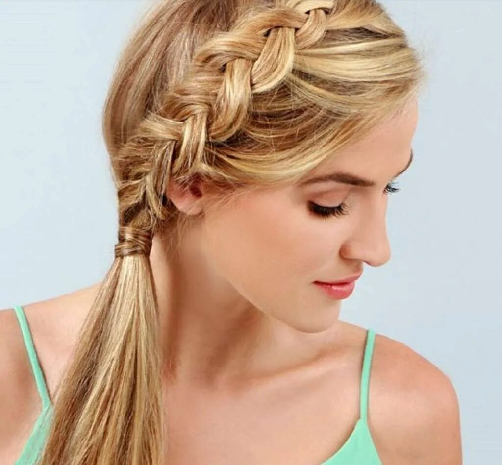 Плетение косичек на средние волосы фото Light brown hair color on medium hair