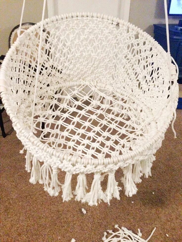 Плетение кресла макраме своими руками схемы DIY Hanging Macramé Chair Macrame chairs, Macrame hanging chair, Hanging macrame
